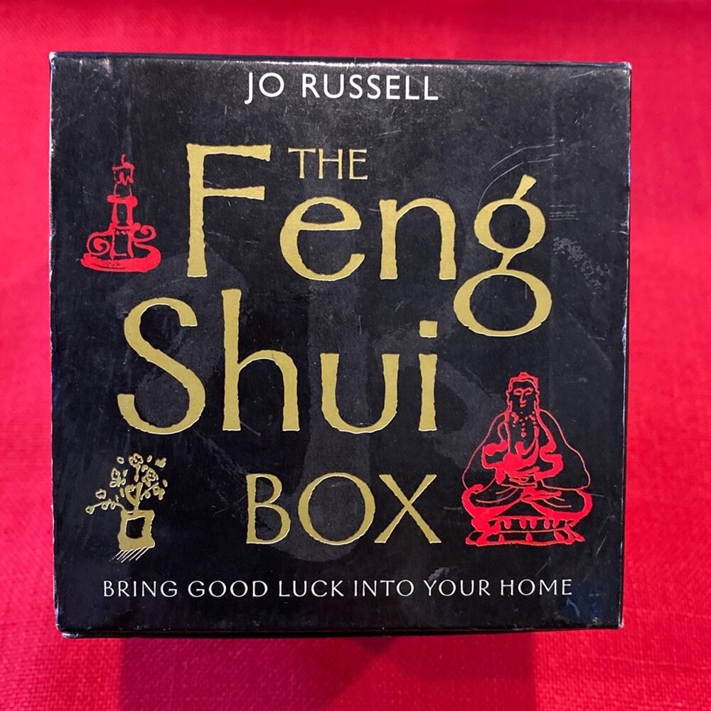 The Feng Shui Box ENERGY & BALANCE Jo Russell. UNOPENED‎